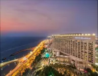 Jeddah Hilton Hotels near King Saud Mosque