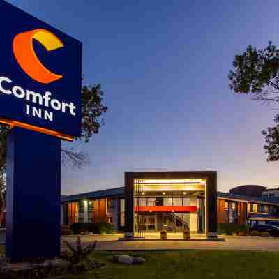 Comfort Inn South Hotel Exterior