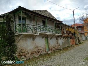 Stunning House in Mirandela Ideal for 10 People