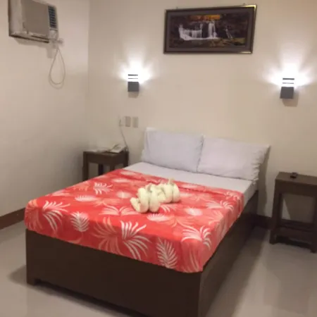 Wallabies Hotel