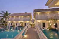 My BanLao Hotel - Pools