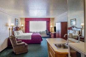 Clarion Hotel by Humboldt Bay