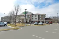 Holiday Inn Express & Suites Omaha West Hoteles en Elkhorn