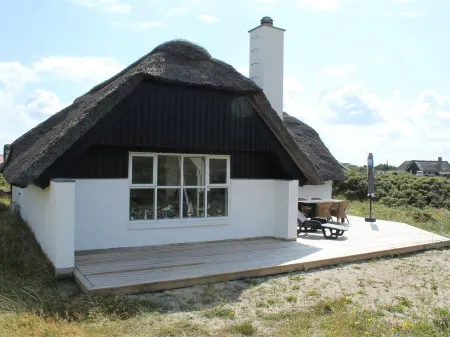 "Annielle" -  from the Sea Отели в г. Bjerregard