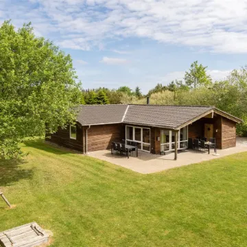 "Els" - 900m from the Sea