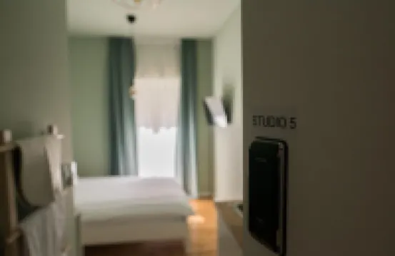 薩格勒布中心微笑與愛情共和國酒店