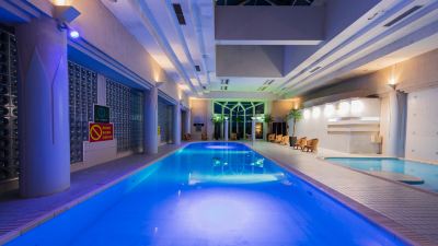 屋内プール オキナワグランメールリゾートの写真