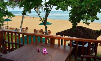 Joe's Resort Unawatuna