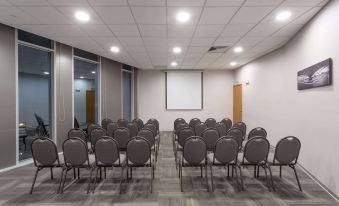 Ramada Encore by Wyndham Lima San Isidro