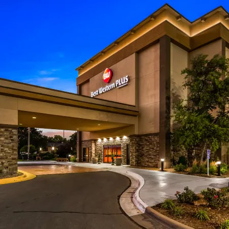 Best Western Plus Wichita West Airport Inn