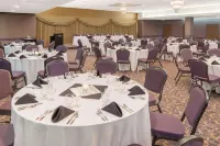 Ramada Plaza by Wyndham Calgary Downtown - Aamiainen