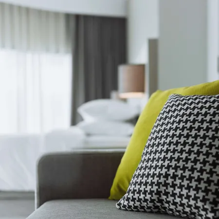 Hyatt Place Bangkok Sukhumvit 24 Отели рядом с достопримечательностью «Станция BTS Пхром Пхонг»
