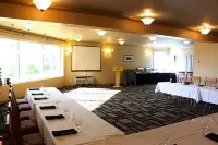 Hilltop Inn - Salmon Arm Hotel a Salmon Arm