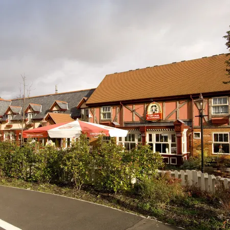 Premier Inn Warrington Central North