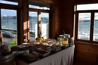 Puerto Chico Hotel - servizio colazione