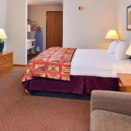 Travelodge by Wyndham Ishpeming/Marquette Отели в г. Ишпеминг