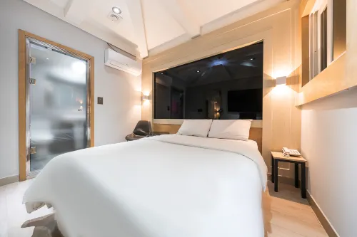 Gwangju (Samdong Station) Excursion