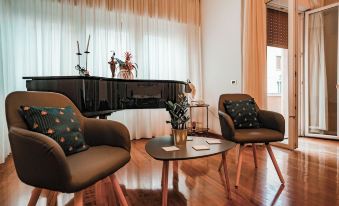 Angelica Home 이미지