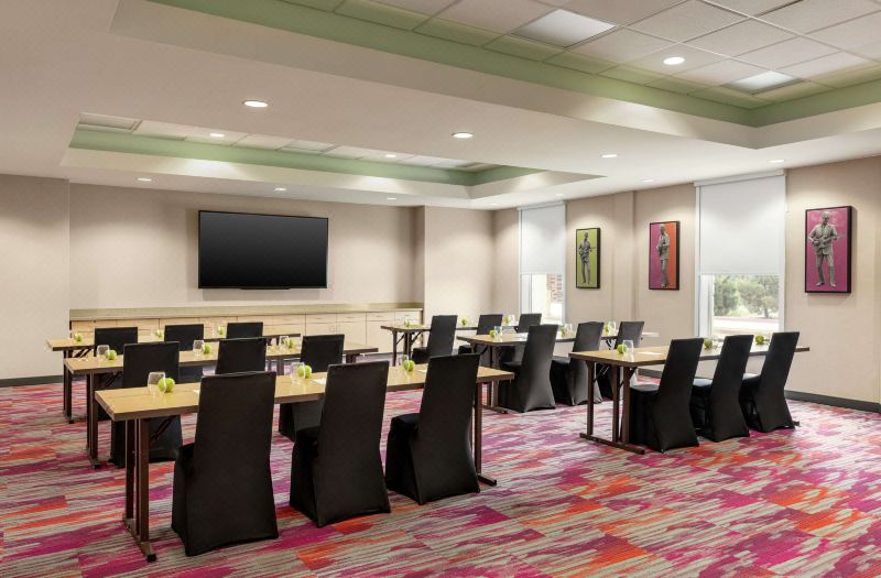 Home2 Suites by Hilton Lubbock photo 5