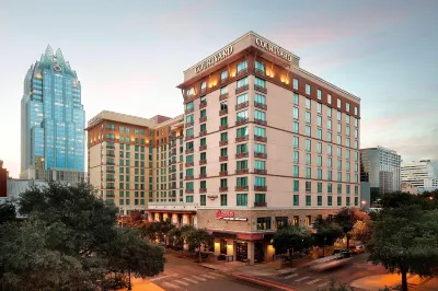Courtyard Austin Downtown/Convention Center Hotel in zona Wake Riderz (Lake Austin Boat Rentals)