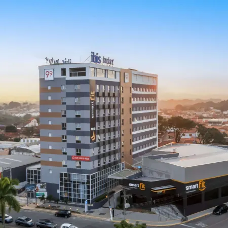 Ibis Budget Pindamonhangaba