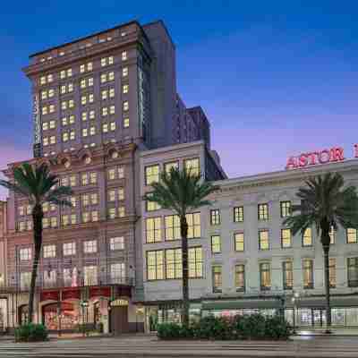 Crowne Plaza New Orleans French Qtr - Astor Hotel Exterior