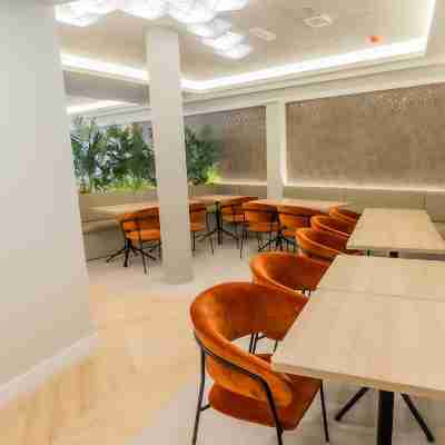 Hotel Corona de Padron Dining/Meeting Rooms