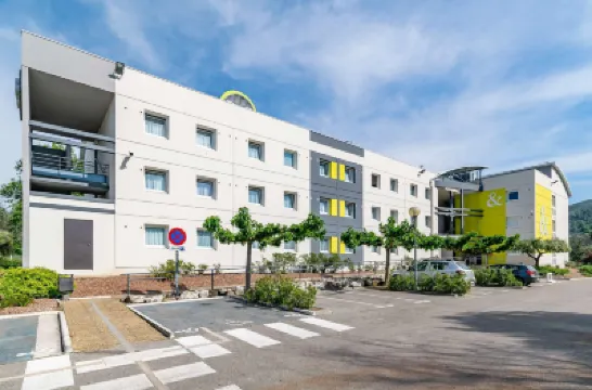 B＆B ホテル マルセイユ ラ バレンタイン 11区のホテル