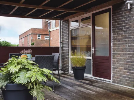 Delfzijl Отели в г. Делфзейл