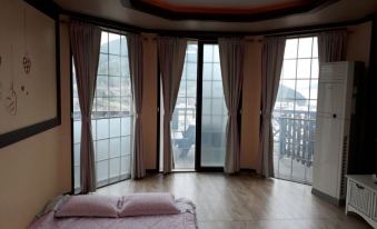 Geojedo from the Star Pension