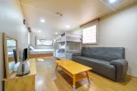 Danyang Pine Caravan Camping فنادق في دانيانغ-غون