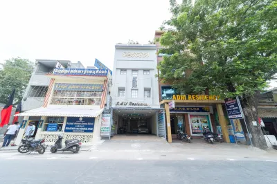 Sau Residency Hotels near Palaru River, Kanchipuram!