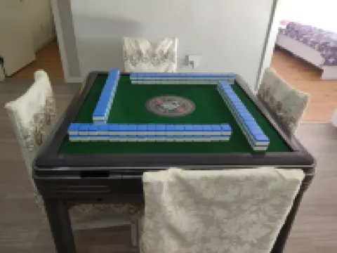 Mingming Daxu Apartment (Dingyang Road)