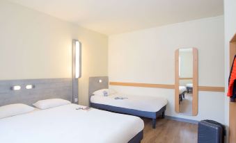 Ibis Budget Aubagne Paluds Agora