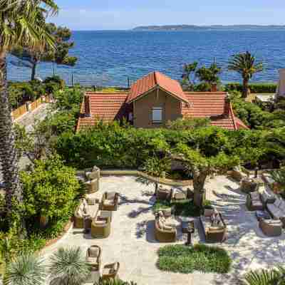 Best Western Premier Montfleuri Hotel Exterior