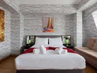 Central Hoxton Shoreditch Hotels near Hackney