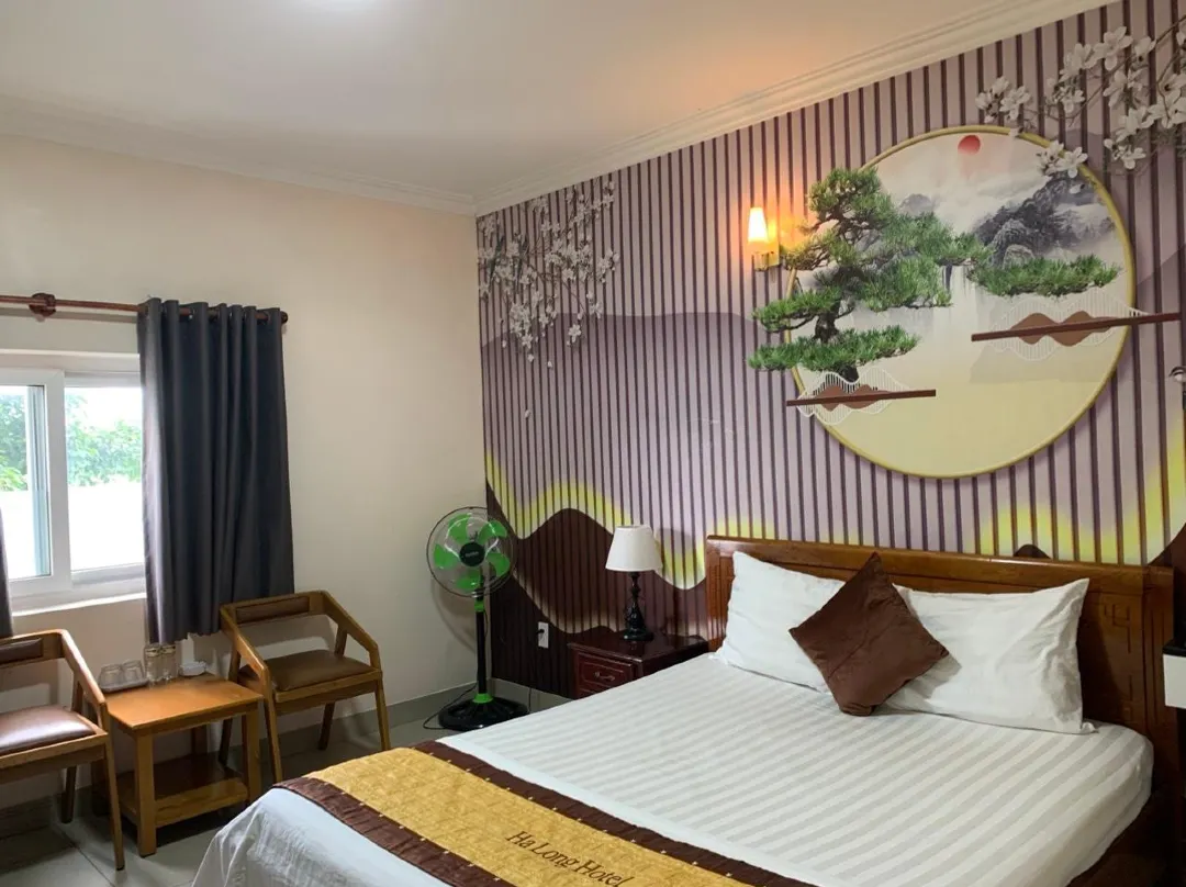 Ha Long Hotel - Ho Chi Minh City