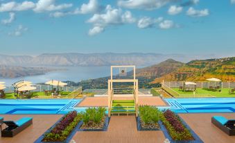 The Cliff Resort & Spa, Panchgani