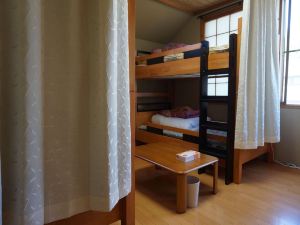 Azumino Ikeda Guesthouse