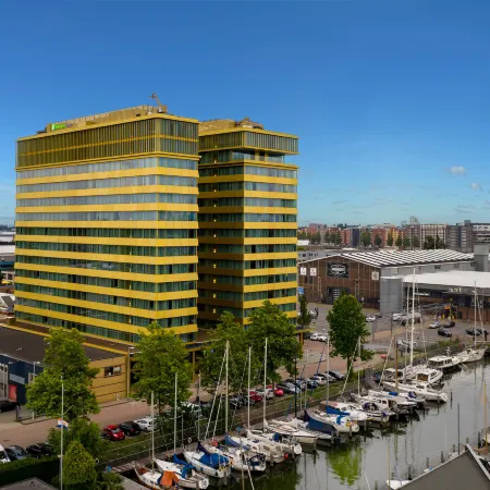 Holiday Inn Express AMSTERDAM - NORTH RIVERSIDE by IHG