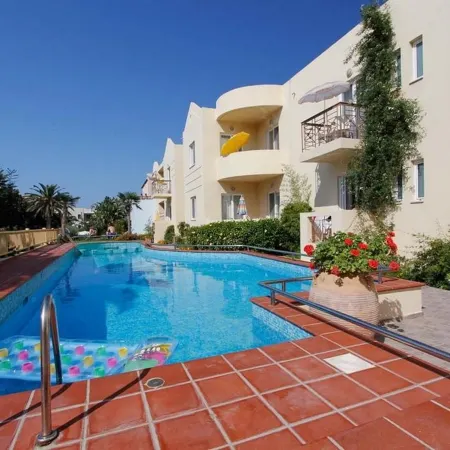 Lambrinos Suites