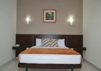 Hotel Aneka Baru Hoteller i Bojongsari