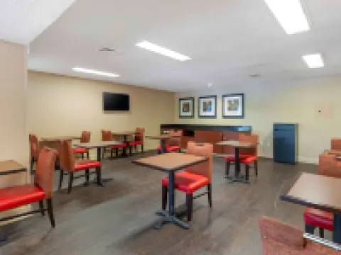 Extended Stay America Suites - Raleigh - RTP - 4919 Miami Blvd Hotels in Triangle