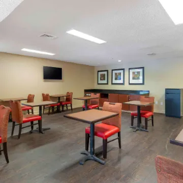 Extended Stay America Suites - Raleigh - RTP - 4919 Miami Blvd