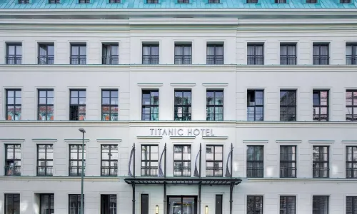 Titanic Gendarmenmarkt Berlin