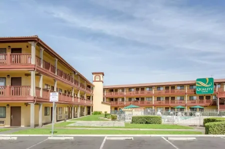 Quality Inn
