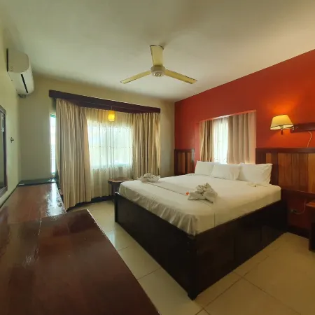 Caye Caulker Plaza Hotel Hotels in Caye Caulker
