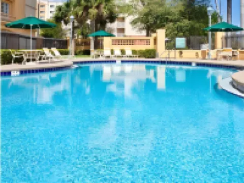 La Quinta Inn & Suites by Wyndham Ft. Lauderdale Airport