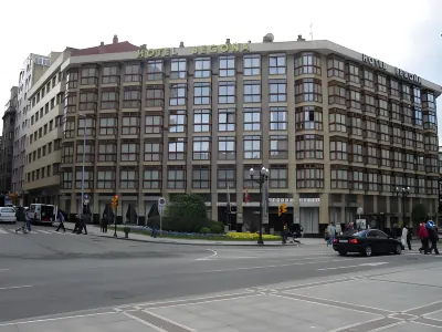 B&B HOTEL Gijón Centro Begoña