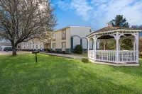 Quality Inn University Area - piscina
